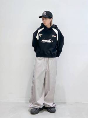 売り切れ注意報♡♡【ALAND】韓国っぽデザインが目を惹く!!「ロゴスウェット」