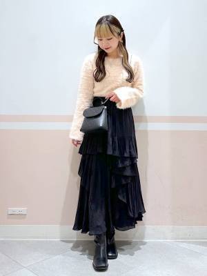 お呼ばれにもOK♡ コーデが一気に華やかになる！【デザインスカート】