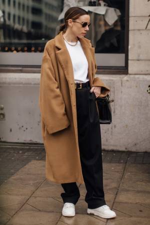 やっぱり好き♡ 「スニーカー」でちょうどよく外す、最旬スタイルの作り方【ストリートスナップ】