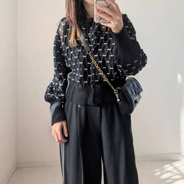 「お値段安すぎるーーーー！！」小さめなハート柄が上品で可愛い♡【しまむら】のトップス紹介