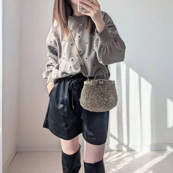 「お値段安すぎるーーーー！！」小さめなハート柄が上品で可愛い♡【しまむら】のトップス紹介