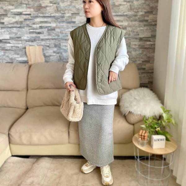 《春先まで大活躍の予感♡》【GU】イロチで買い足したい！「スウェットスカート」