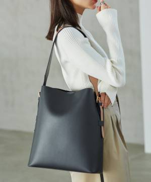 どストライクにもほどがあるッ♡【VIS】可愛くて実用性アリ♡「ショルダーバッグ」