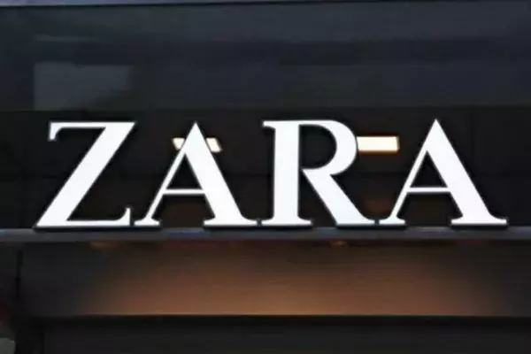 《即買い》着回し力抜群♡春まで大活躍の【ZARA】”ストライプシャツ”コーデ紹介