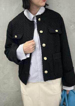 きれいめコーデに大活躍♡【ViS】羽織るだけで大人上品！「ツイードジャケット」