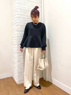 激かわシルエットにキュン♡【グローバルワーク】体型カバーも◎「ペプラムトップス」