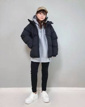 ブラックは「やっぱ使いやすい」「絶対買い」【GU】で大人気の”ヒートパデッド”アウター2選！