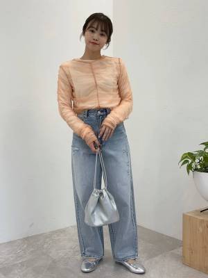 今買って損しない！ 春先まで使える【注目トップス】って？