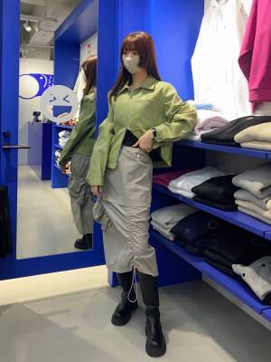 一点投入で注目の的♡【ALAND】パッと目を引く「個性派スカート」