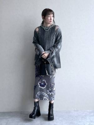 今から春先まで大活躍！？ さりげない【レースアップアイテム】がかわいい♡