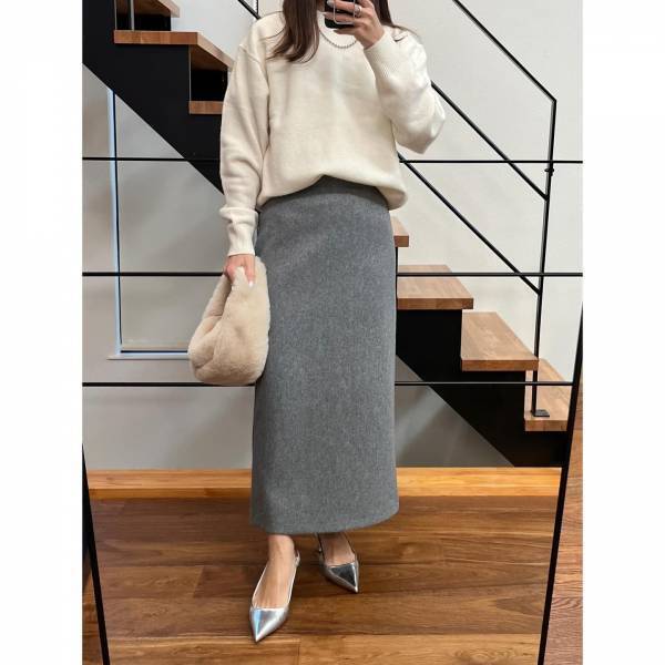 やっぱ『ホワイト』可愛い♡【ユニクロ】ユニ女も「めちゃくちゃ着てる」♡「優秀セーター」