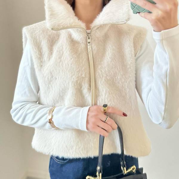 「店舗で一目惚れした♡」しっかり暖かい【ZARA】の”神ベスト”2選