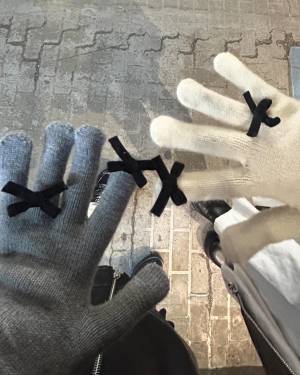 リボンモチーフが可愛い♡【ガーリー手袋】なら、手元までおしゃれ！