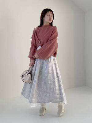 視線独り占め♡ キラッと可愛い【スパンコールボトムス】が見逃せない！