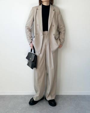 さすが…【ユニクロ】！！「 最高に使えるやん」！ってなる”ジャケット”が「カッコよすぎる」