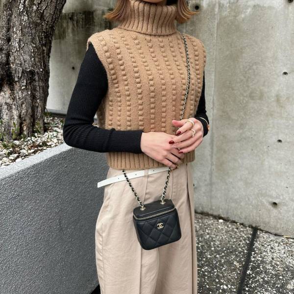 【ZARA】で「神ニット」を発見ーッ！「後ろ姿も可愛い」デザインに惚れた♡”ニット”特集