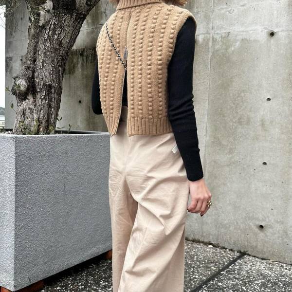 【ZARA】で「神ニット」を発見ーッ！「後ろ姿も可愛い」デザインに惚れた♡”ニット”特集