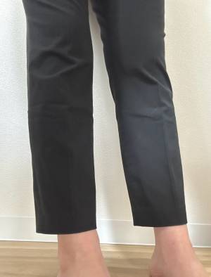 「オールシーズン」使える【ユニクロ】がスゴすぎるぅーーー！！「一石二鳥」の”ボトムス”で「どんなコーデもお任せあれ☆」