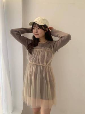 今日から取り入れられる♡【春の注目ウェア】「シアートップス」とは？