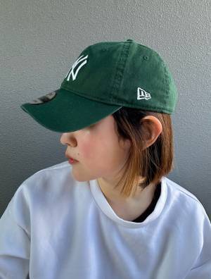 やっぱり定番がいい♡カラーも豊富な【ニューエラ】の”キャップ”は「小顔効果もばっちり☆」