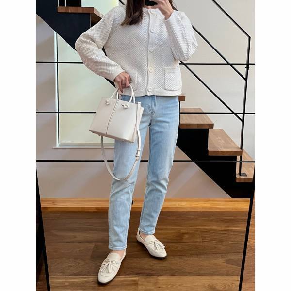 今から春まで最高に使えるーッ！さすが【ユニクロ】「1枚で主役級」がめっちゃ助かる！”春トップス”を発見！！