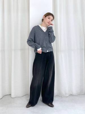 “色チェンジ”で脱マンネリ♡ 着こなし幅広がる【黒デニム】に注目！