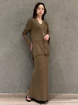 これぞスッキリ見え！ 大人っぽ【タイトスカート】で旬スタイルに♡