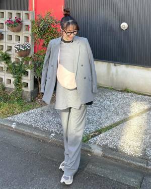 両手が使えるっていい！【ユニクロ】お散歩にもぴったり♡「ショルダーバッグ」