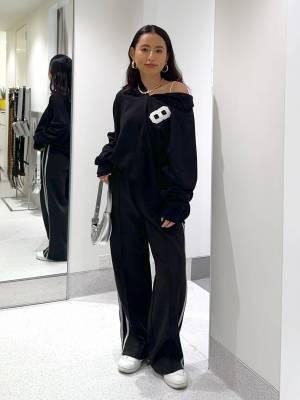 この春マネしたいッ！！【FOREVER21】甘辛バランスが絶妙♡「モノトーンコーデ」