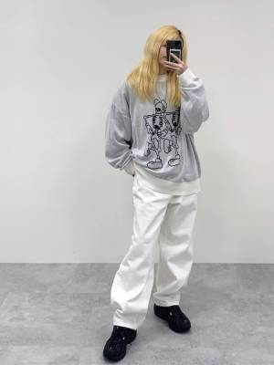 やっぱり取り入れたい♡ 大人っぽ【白デニム】で「春先取りコーデ」