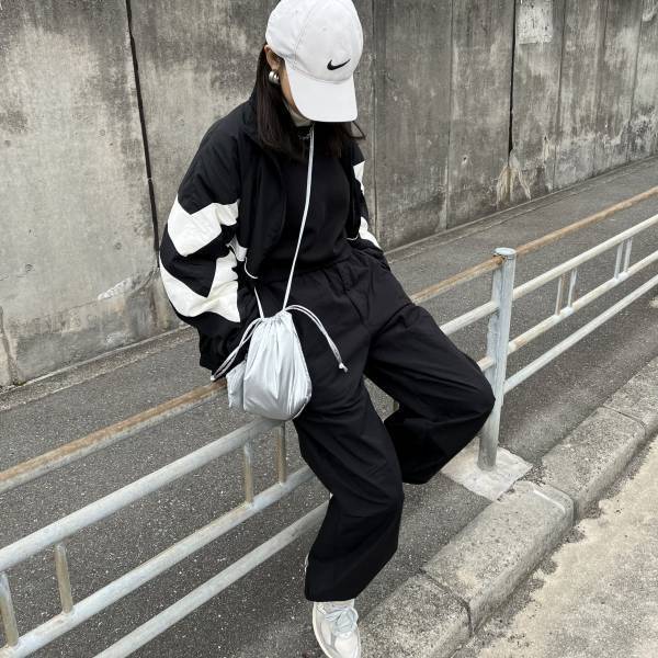 《厳選》穿くだけで…「美脚」になれるっ？！【ユニクロ】の”ボトムス”は「カッコよく」きまるぅーー！