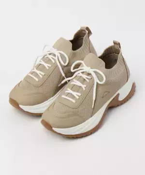 見逃してない？【FOREVER21】スタイルアップも期待♡ 厚底「カラースニーカー」