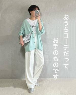 ＜話題なのも納得…！＞「すでにかなり愛用中」【ユニクロ】「シーン問わず使える」”優秀すぎるボトムス”の新色が良すぎる！