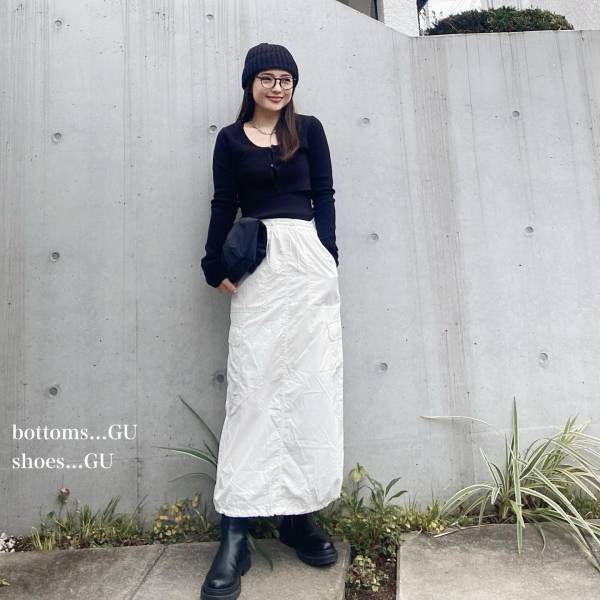 《セットで3,000円以下！？》【GU】”キャミ＋クロップド丈カーデ”の丈感が「今年顔」で可愛い♡