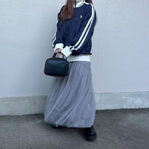 こりゃ週5で着たい！！【しまむら】一点投入で即きれいめに♡「チュールスカート」