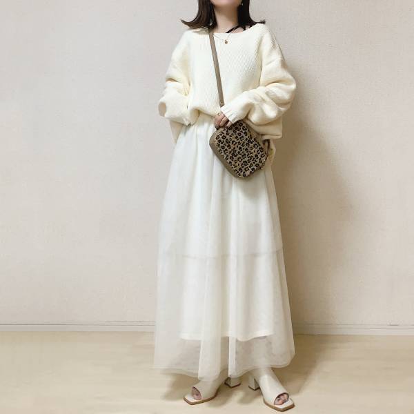 え、これ、可愛すぎない？相手もメロメロになっちゃう♡〈春のデート〉にしたい”白コーデ”紹介！