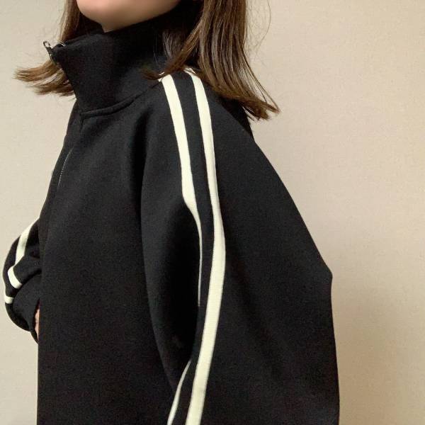 神コスパすぎない？《今年大注目！》の”トラックジャケット”が【しまむら】価格で買えるの知ってた！？