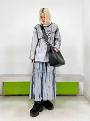 “辛さ”がたまらんっ♡【最旬トレンド】真似したい！「洗練スカートコーデ」