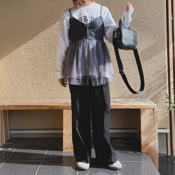 春先まで着倒したい♡【しまむら】コーデのマンネリ解消にも◎「主役級ビスチェ」