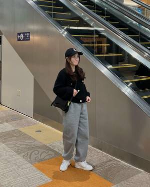 持ってると「とっても助かる」！【GU】「部屋着感が出ない」”スウェットアイテム”コーデ紹介