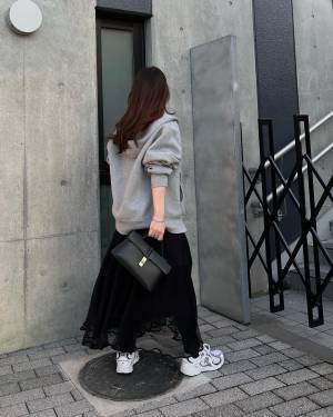 持ってると「とっても助かる」！【GU】「部屋着感が出ない」”スウェットアイテム”コーデ紹介