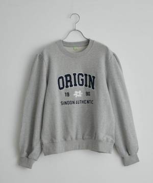 韓国の人気ブランドが登場♡【VIS】春コーデの主役にしたい「ロゴスウェット」