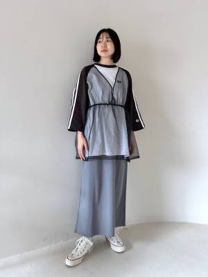 《一点投入で、即オシャレ！》韓国っぽコーデには【ラグランTシャツ】を取り入れて♡