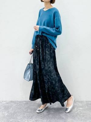 シルエットが最高！！【グローバルワーク】オンオフ使える♡「優秀トップス」