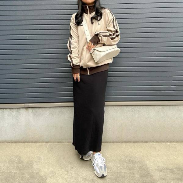 「流行りまくってる」！！この春も大活躍しかない「トレンド中」【WEGO】の”トラックジャケット”