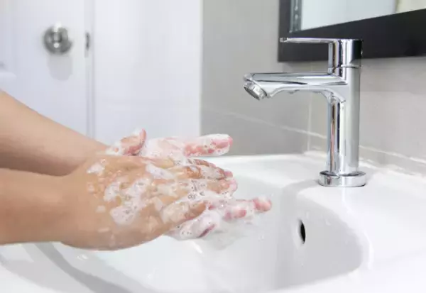 「水出しすぎ！」”過度な節約”を強要するママ友。だが人の家ではお構いなし！？→自己中すぎるママ友にイラッと…！