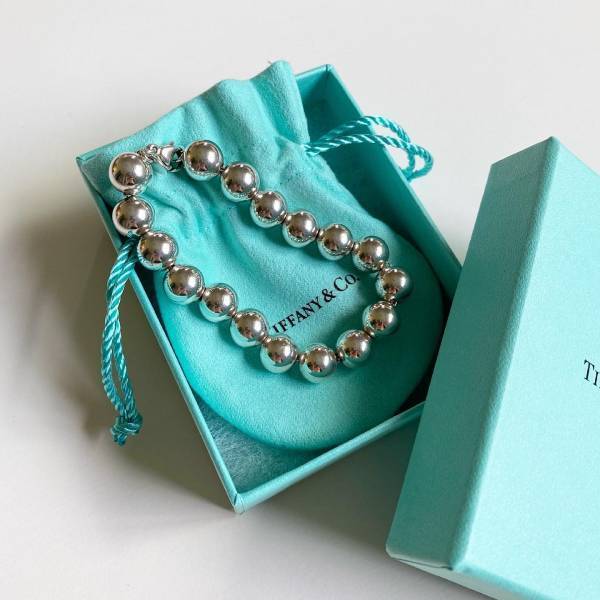 こりゃ一目惚れ♡【ティファニー】新生活に向けて欲しい！「ご褒美ジュエリー」