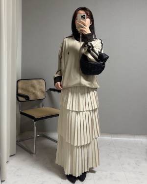 「お揃い」で着ても可愛い♡【WEGO】の「万能すぎる」”神トラックジャケット”買って損なし！