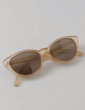 おしゃれさんの必需品！【最旬ファッションアイテム】「トレンドサングラス」って？