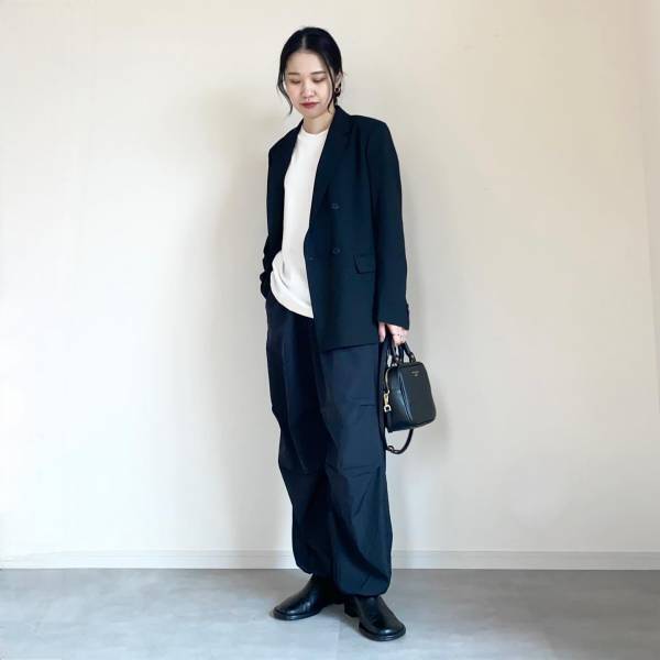 《こりゃイロチ買い不回避♡》【ユニクロ】羽織るだけで大人上品！「シンプルジャケット」